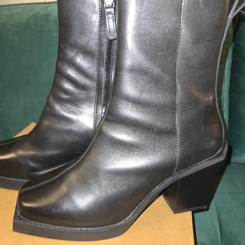 ASOS MENS All Black Leather Mid-Calf Boots Sleek Design - Picture 9 of 13